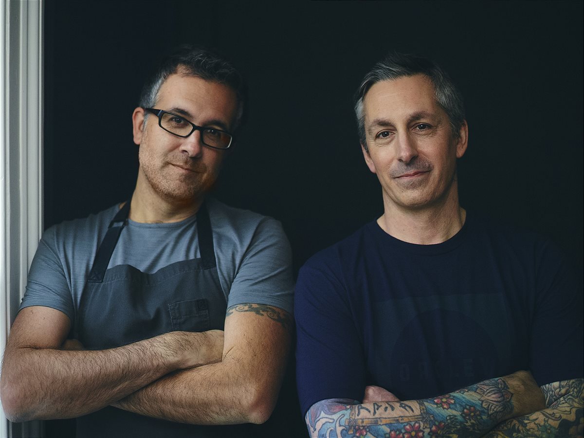 Gründer und Chefköche, Derek und Chad Sarno