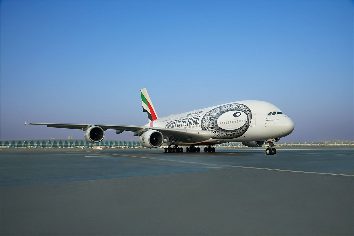Neue Sonderlackierung des A380 widmet sich Dubais Museum of the Future